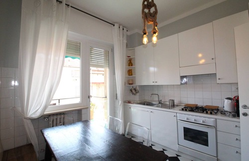 Imperia Apartment | BELLA MARINA go out to the beach with your sarong
