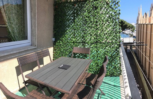 Imperia Apartment | BELLA MARINA go out to the beach with your sarong