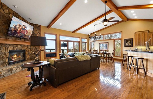 Beech Mountain House | Bella Vista