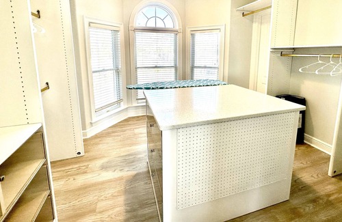 Avalon Beach Estates House | Bellagio | Heated Pool | Near Beach | $1200 in Free Attractions
