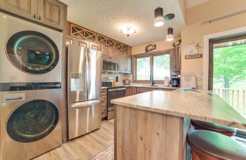 Bellaire Apartment | Bellaire Ski Condo 1 Mi to Summit Mountain!