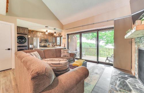 Bellaire Apartment | Bellaire Ski Condo 1 Mi to Summit Mountain!