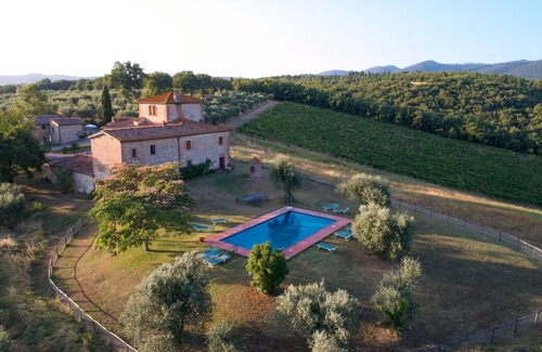 Bossi Apartment | BELLAVISTA (Castle of Bossi) Colombaia