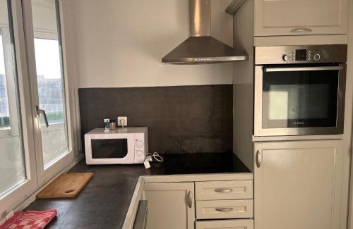 Center Bed & Breakfast | Belle Chambre a EVRY proche Gare RER