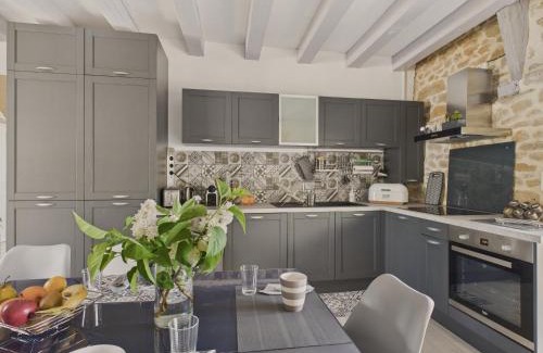 Saint-Julien-de-Lampon House | Belle maison pour 6 - Piscine - Dordogne