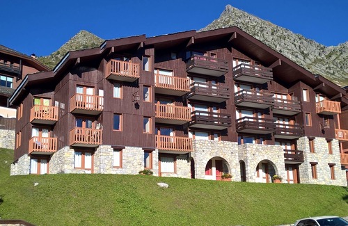 Belle Plagne Apartment | Belle plagne, at the foot of the slopes, divisible studio, S/O balcony, Saturday/Saturday rental
