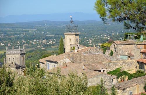 Saint-Victor-des-Oules Villa | Belle villa piscine Provence Uzes climatisée