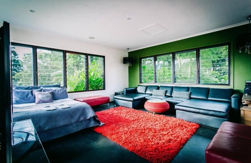 Fernmount House | BELLINGEN CONVERTED CHURCH on the river (Pet Friendly)