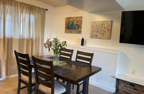 Sooke House | Bellissma Suite formerly known as Sweet Suite