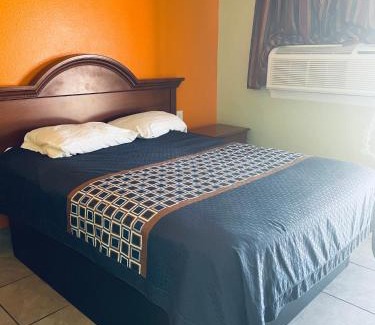 Roswell Hotel | Belmont Motel