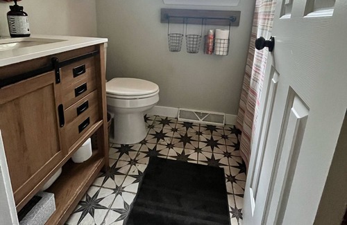 Saratoga Springs House | Belmont Stakes Rental - Short drive to Racetrack, Downtown, and Saratoga Lake