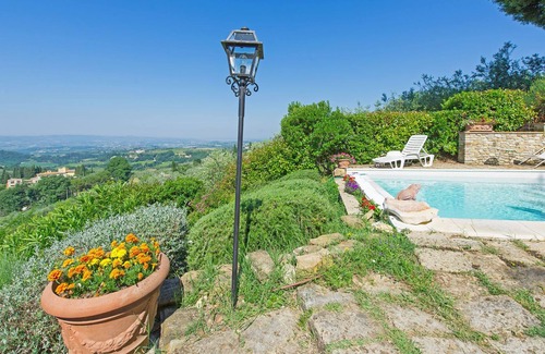 Magliano Apartment | Belvedere - Holiday Rental in Chianti, Tuscany