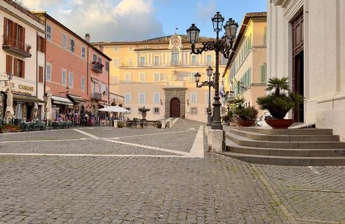 Castel Gandolfo Apartment | Belvedere House