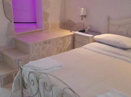 Castro Marina Bed & Breakfast | Belvedere