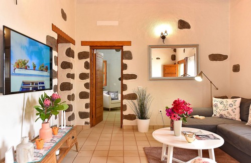 Ingenio Villa | Belvilla by OYO Algodones 4 pax