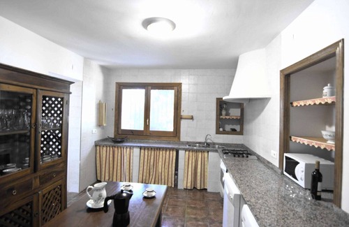 Antequera Cottage | Belvilla by OYO Casa Almendro