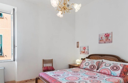 Rezza Apartment | Belvilla by OYO Casa Rosa
