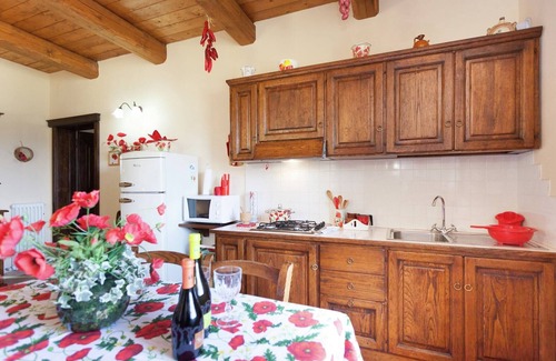 Apecchio Cottage | Belvilla by OYO Il Papavero