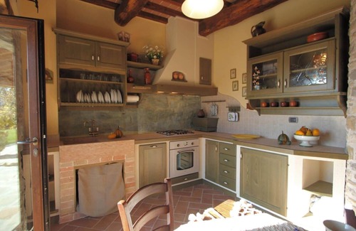 Apecchio Apartment | Belvilla by OYO La Rocca Primavera
