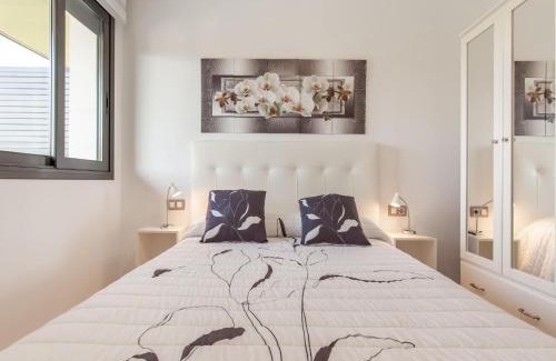 Palamos Apartment | Belvilla by OYO Modern Apartment in Palamos