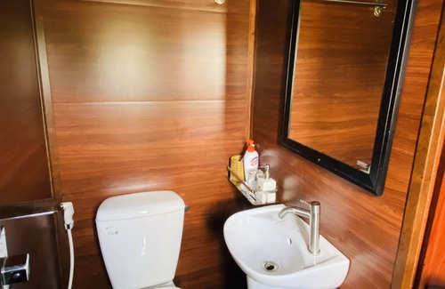 Giong Trom Boat Rental | Ben Tre Mekong Cruise