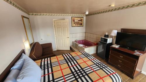 Benbrook Hotel | Benbrook Inn & Suites