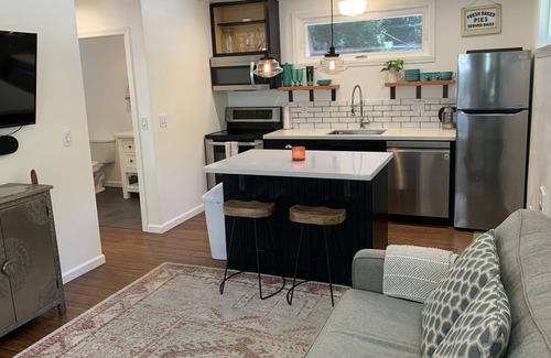 Cazadero Apartment | Bend in the Creek- Guesthouse