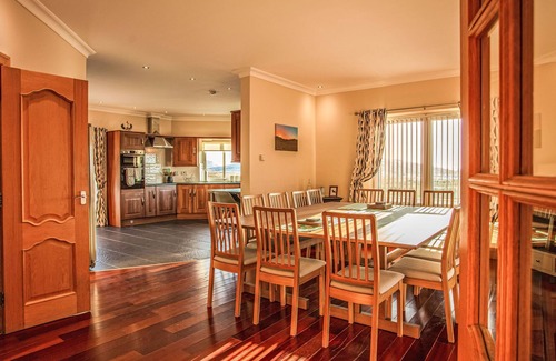 Aisgernis House | Benderloch House & Frobost Lodge by Interhome