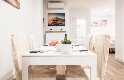 Distrito Macarena Apartment | Benitez Parodi Recién reformado zona multicultural