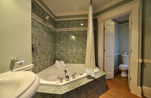 Groton House | Benn Conger Inn