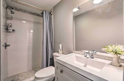 Benton House | Benton Vacation Rental w/ Deck & Fire Pit!