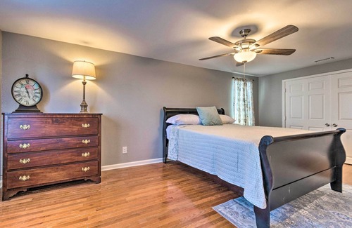 Benton House | Benton Vacation Rental w/ Deck & Fire Pit!