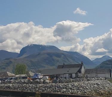Corpach House | Benview House