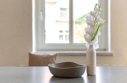 Freital Apartment | Benville Freital - 2 Schlafzimmer - Wohnküche - WLAN