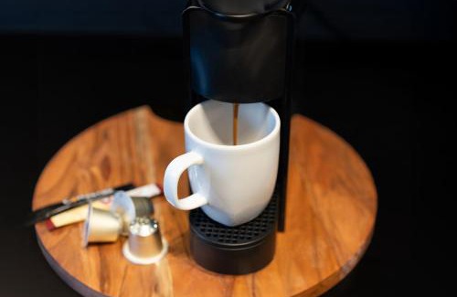 Freital Apartment | BENVILLE Freital - Nespresso Kaffee - Windbergblick - Zentral