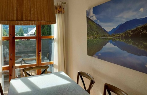 Anciles Apartment | Berde- The terrace of Linsoles