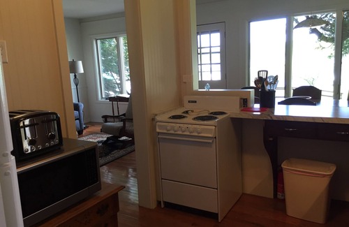 Arcadia Cottage | Beresford Cottage on Lower Herring Lake.Beautiful Sunsets! - Fish, Ski & Relax!