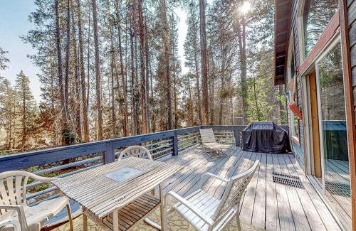 Soda Springs House | Berg Hytte