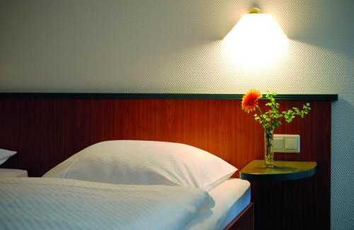 Itzum-Marienburg Hotel | Berghotel Brockenblick