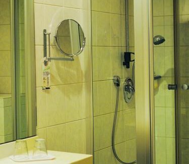 Itzum-Marienburg Hotel | Berghotel Brockenblick