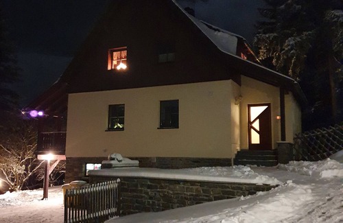 Oberwiesenthal Apartment | Bergtraum holiday home - At 955 m above sea level, the clouds are very close and the slopes are in front of the door