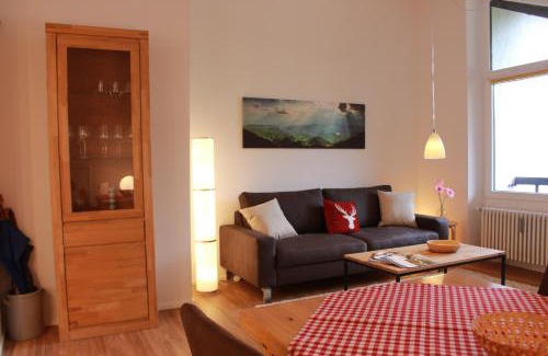 Steibis Apartment | Bergwiese mit Oberstaufen Plus Karte