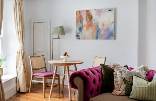 Bristol House | Berkeley Suites, Suite 1