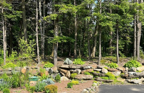 Richmond Apartment | Berkshire mountain retreat 1 mile from Tanglewood. Spacious private apartment