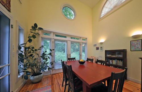 Lenox House | Berkshire Retreat- A stone's throw to downtown Lenox