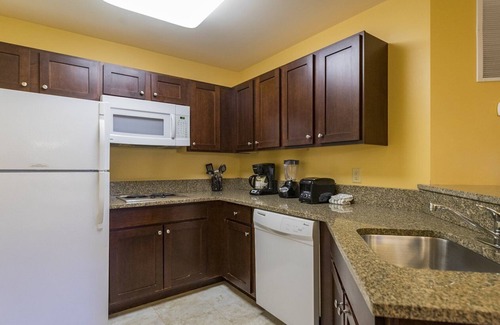 Williamstown Condo | Berkshires Escape: Spacious Suites & Mountain Views