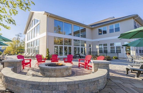 Williamstown Condo | Berkshires Escape: Spacious Suites & Mountain Views