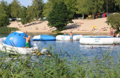 Kahl Apartment | "BERLIN" - Haus am See mit Sandstrand nahe Rhein-Main und Spessart