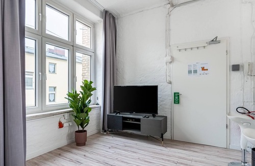 Tempelhof Apartment | Berlin Neue Straße | One-bedroom Suite XL