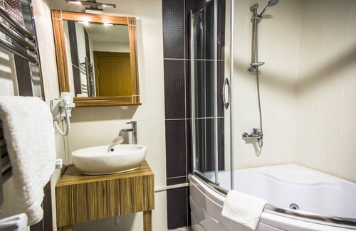 Osmanbey Hotel | Berlin Otel Nişantaşı